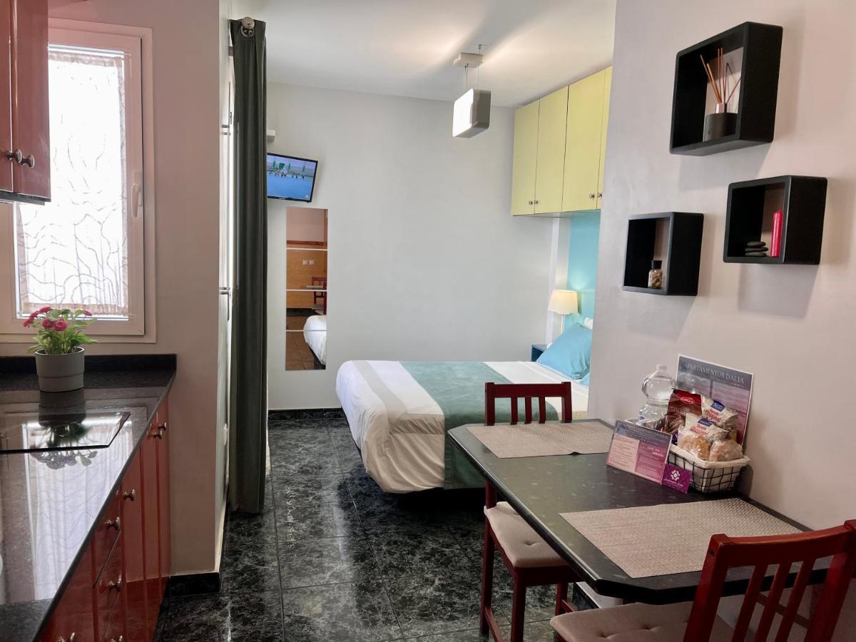 Estudios Dalia Vecindario  Exteriér fotografie